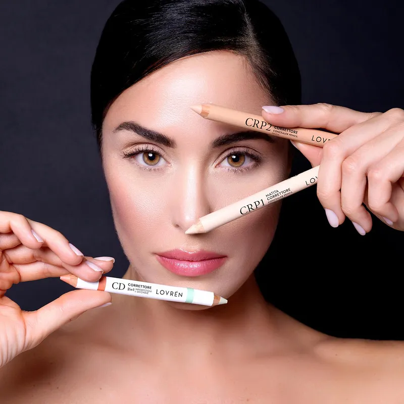 Lovrén dwustronny korektor w kredce z kwasem haialuronowym i witaminą E 2w1, 4,2 g