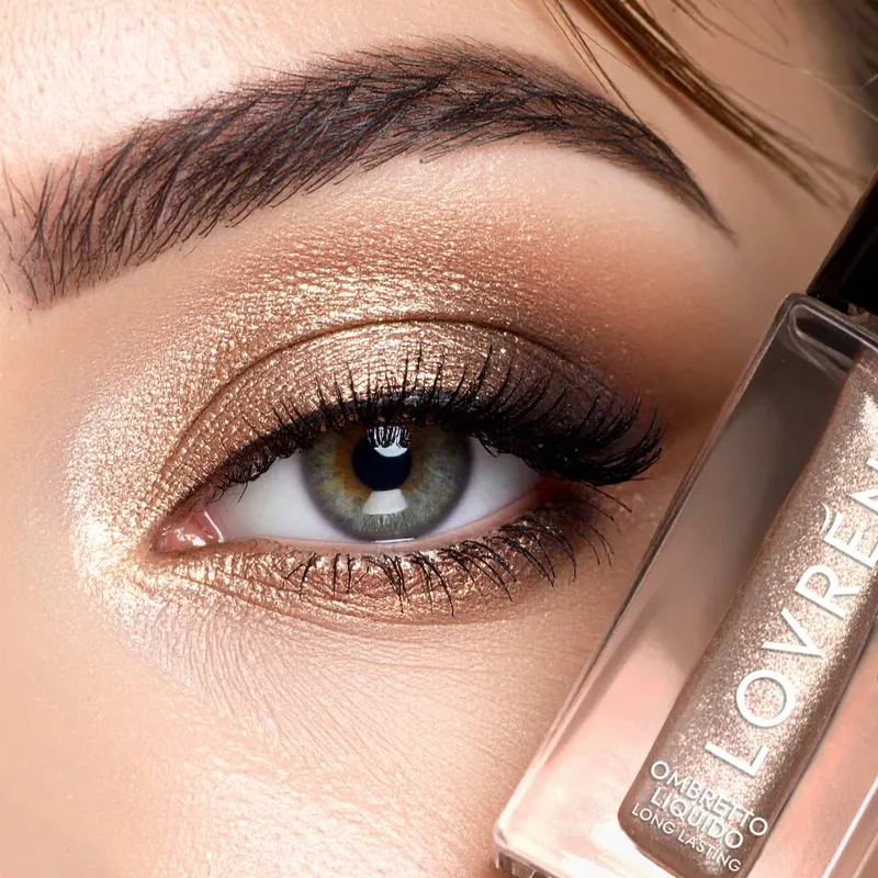 Lovrén cień do powiek w płynie, długotrwały efekt kolor OML1 Champange,3 ml