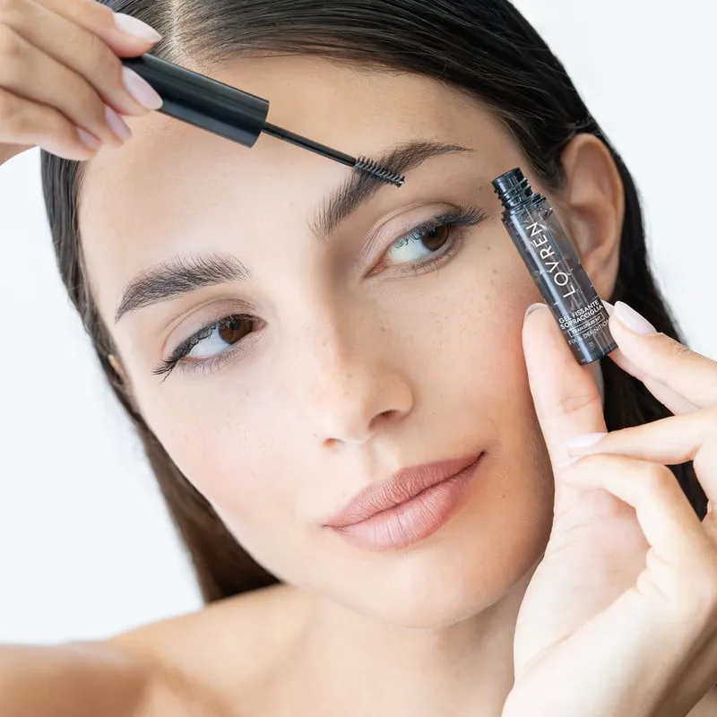 Lovrén odżywka do modelowania i utrwalania brwi i rzęs w tuszu z prowitaminą B5, 3 ml