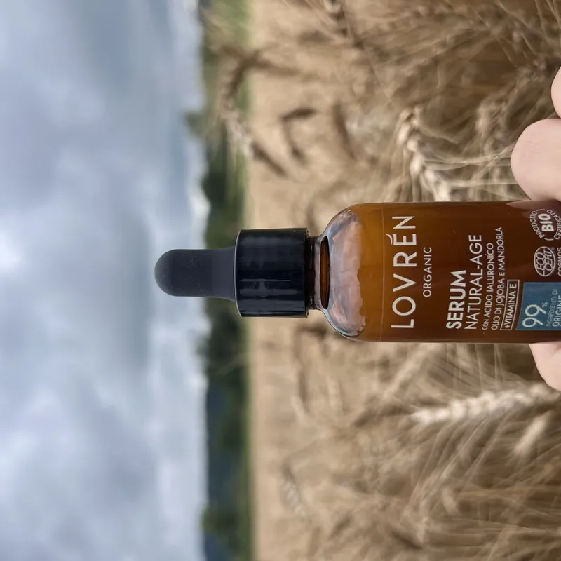 Lovrén organiczne odżywcze SERUM do skóry dojrzałej z kwasem hialuronowym, olejkiem jojoba, migdałowym i wit E, 30 ml
