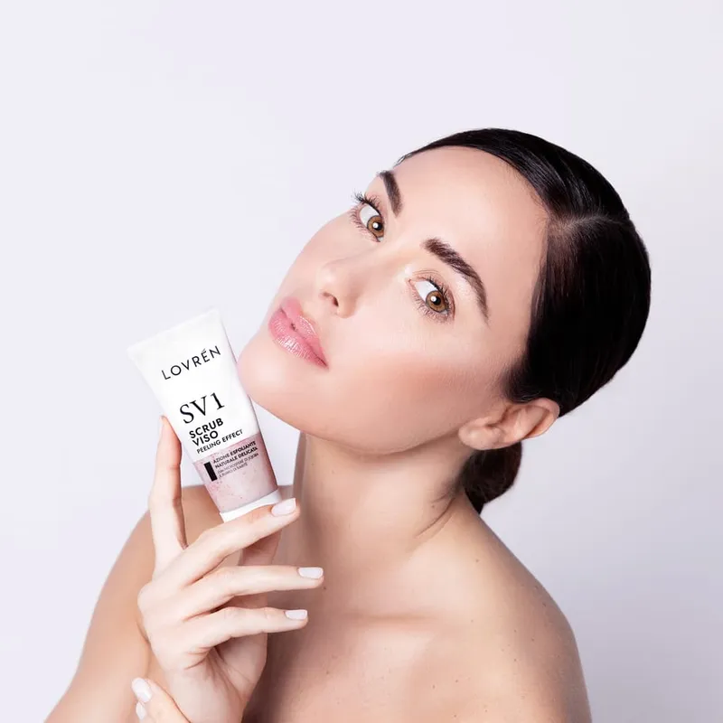 Lovrén SV1 Peeling do twarzy o działaniu odżywczym, 50 ml